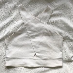 3 FOR 35💥Abercrombie white cutout crop top